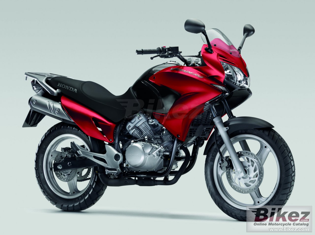Big Honda varadero 125 picture and wallpaper from Bikez.com